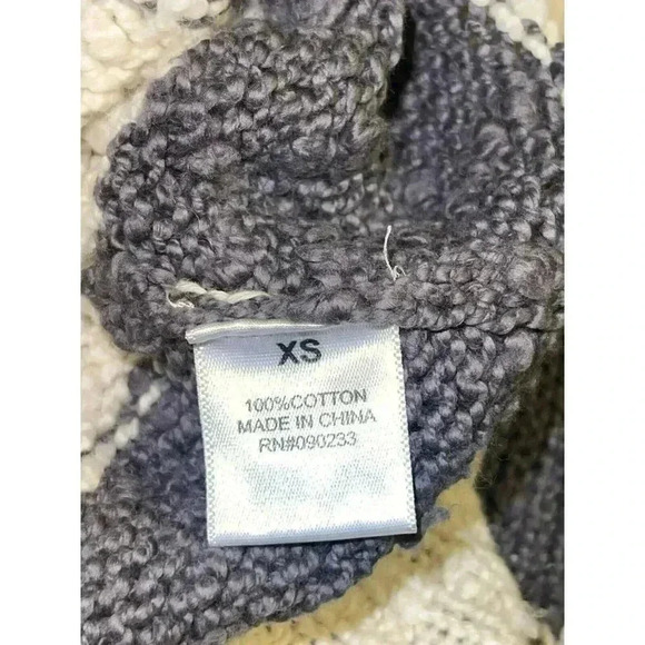 NWT PacSun Kirra Striped Chunky Bauble Knit Sweater Ivory Grey Size Xsmall - Picture 4 of 5